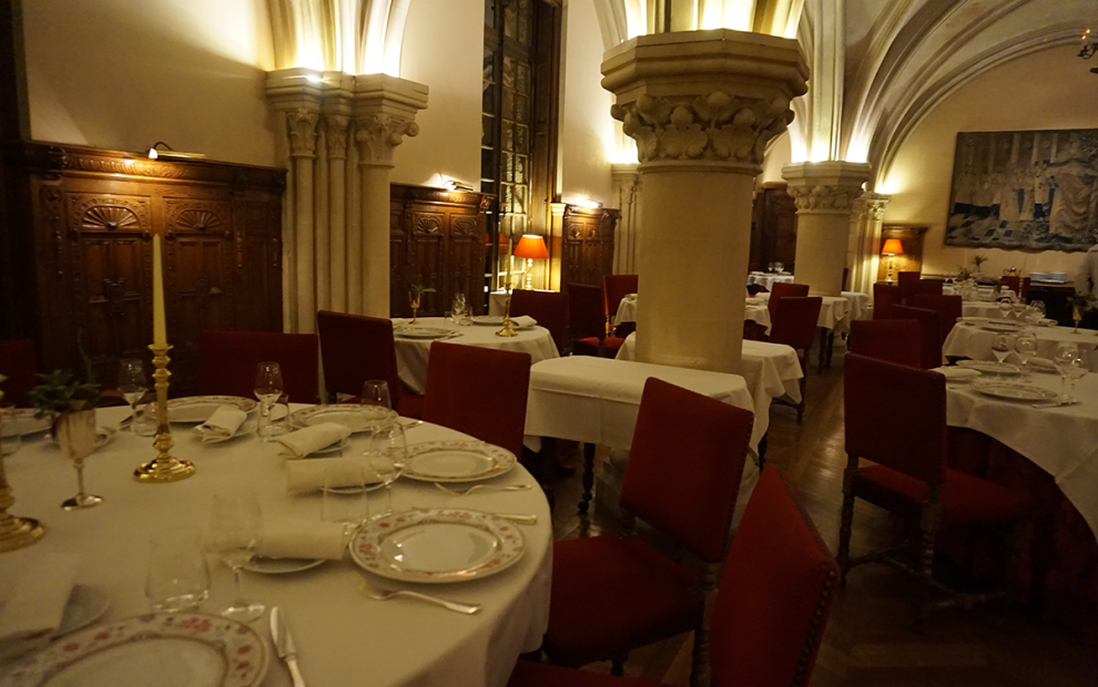 Abbaye de Cernay noite restaurante