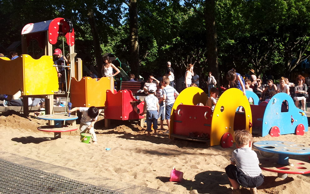 Area de recreação para crianças no Jardim de Luxembrugo em Paris 