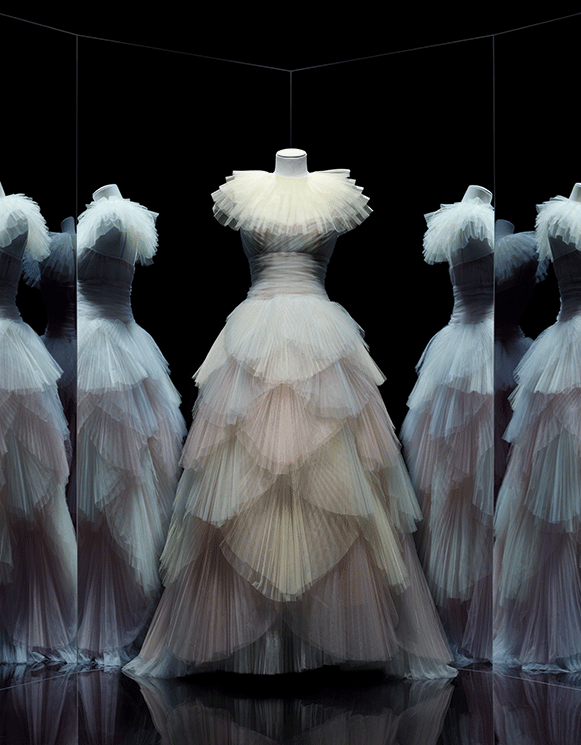 Exposição Dior celebra 70 anos de Alta costura Dior